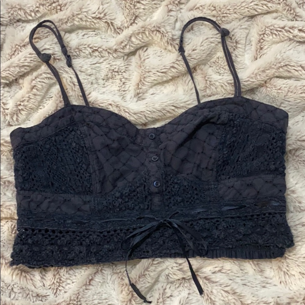 American Eagle crop top